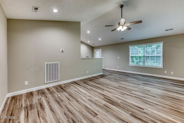411 East Cottage Avenue, Elizabethton, TN 37643