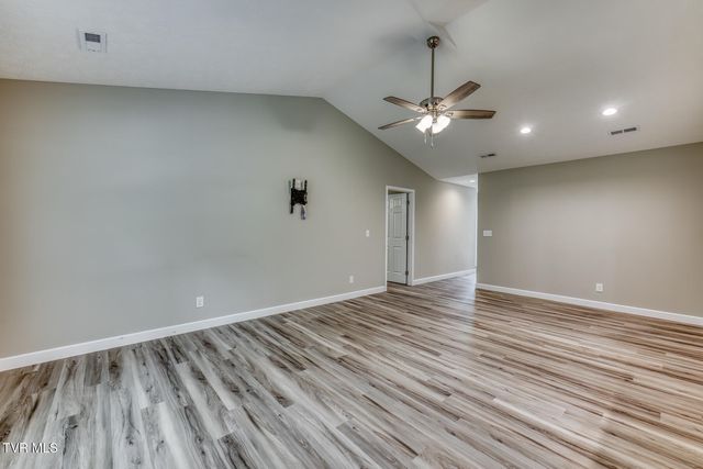411 East Cottage Avenue, Elizabethton, TN 37643