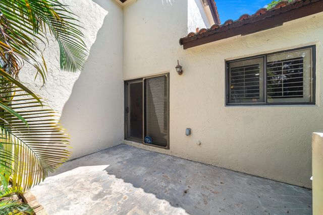 3117 KINGSWOOD Terrace, Boca Raton, FL 33431