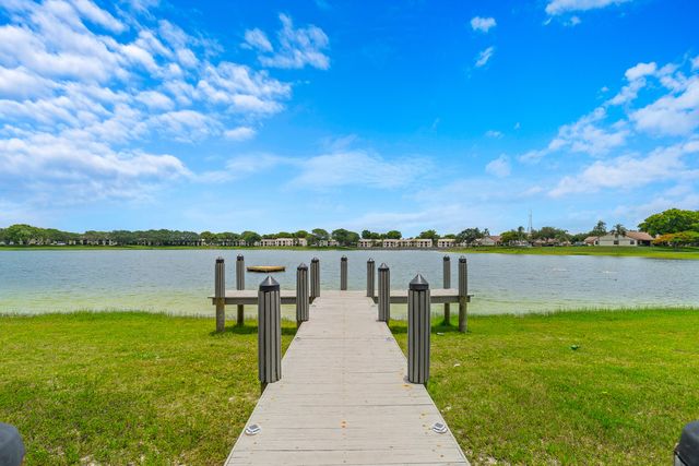 3117 KINGSWOOD Terrace, Boca Raton, FL 33431