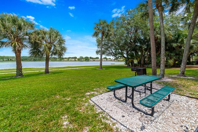 3117 KINGSWOOD Terrace, Boca Raton, FL 33431