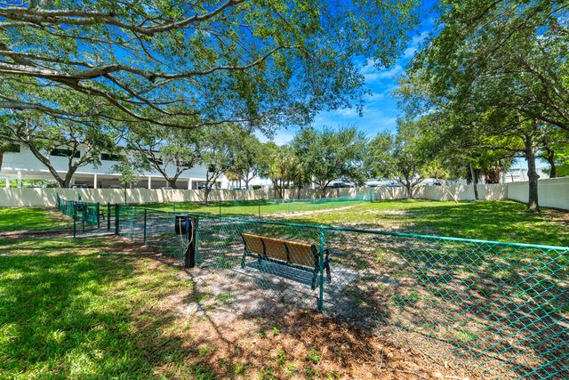3117 KINGSWOOD Terrace, Boca Raton, FL 33431