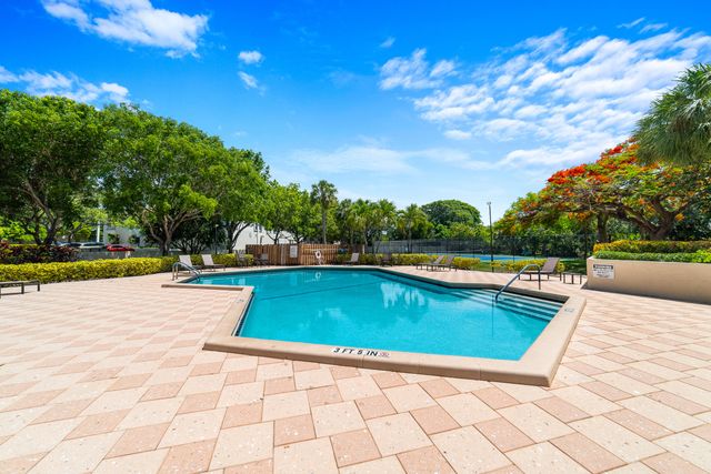3117 KINGSWOOD Terrace, Boca Raton, FL 33431