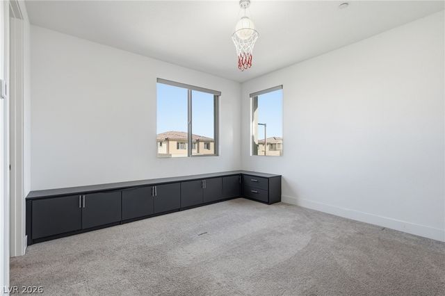 195 Cactus Sunrise Street, Las Vegas, NV 89138