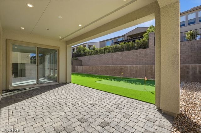 195 Cactus Sunrise Street, Las Vegas, NV 89138