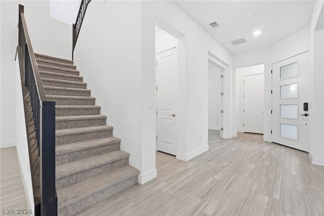 195 Cactus Sunrise Street, Las Vegas, NV 89138