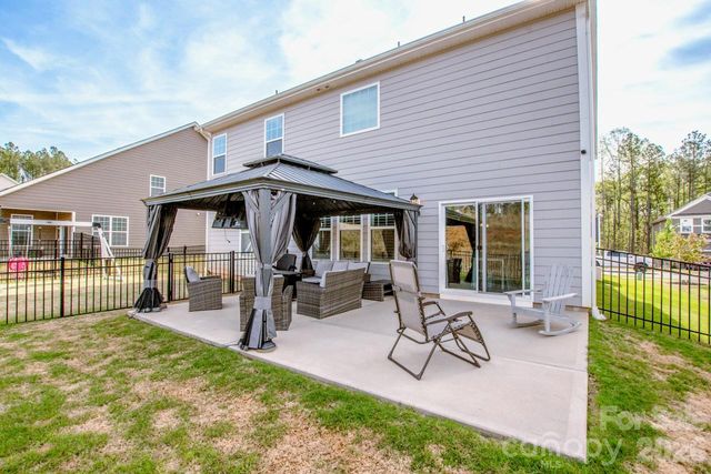 167 Rhuidean Court, Troutman, NC 28166