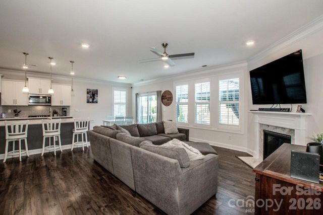 167 Rhuidean Court, Troutman, NC 28166