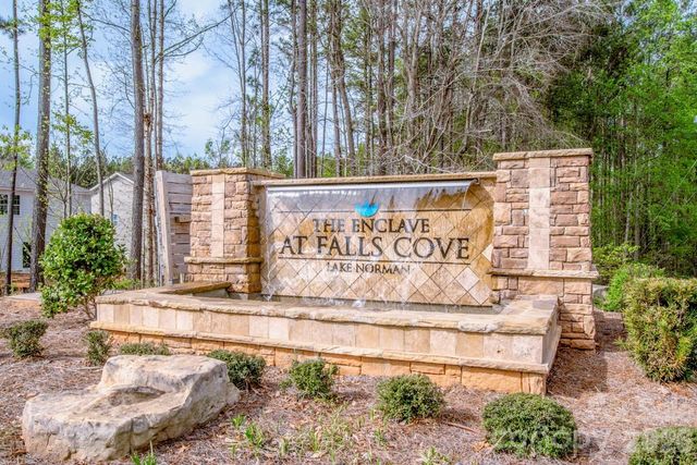 167 Rhuidean Court, Troutman, NC 28166