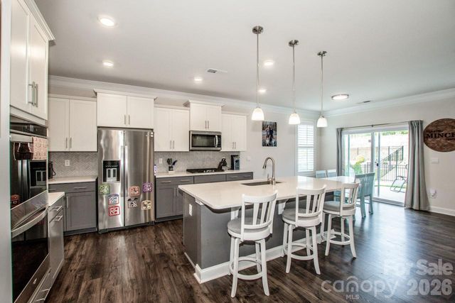 167 Rhuidean Court, Troutman, NC 28166