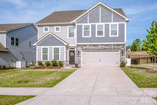 167 Rhuidean Court, Troutman, NC 28166