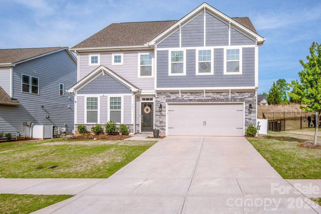 167 Rhuidean Court, Troutman, NC 28166