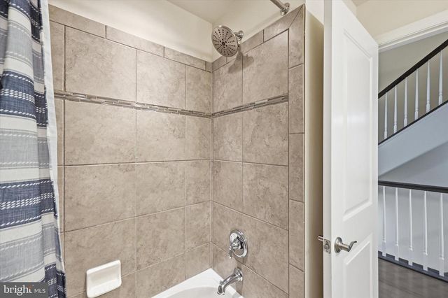 1004 LINDLEY RD, Frederick, MD 21701