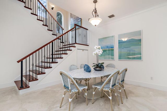141 Gregory Place, West Palm Beach, FL 33405