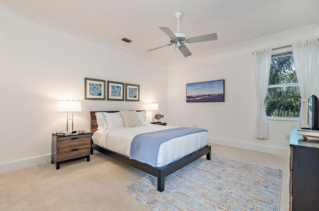 141 Gregory Place, West Palm Beach, FL 33405