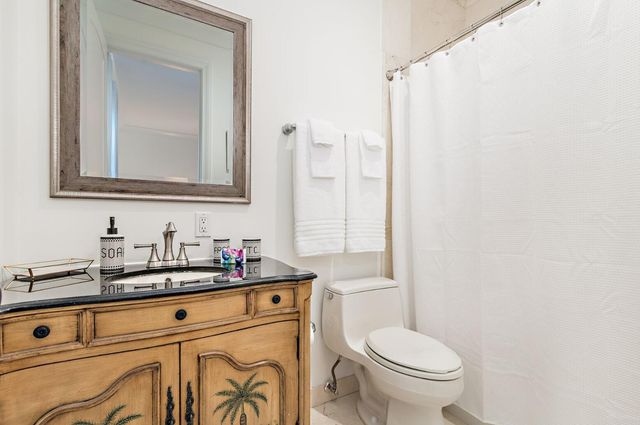 141 Gregory Place, West Palm Beach, FL 33405