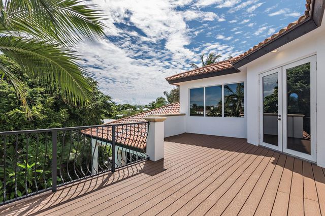 141 Gregory Place, West Palm Beach, FL 33405