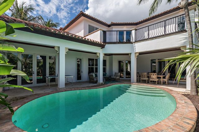 141 Gregory Place, West Palm Beach, FL 33405
