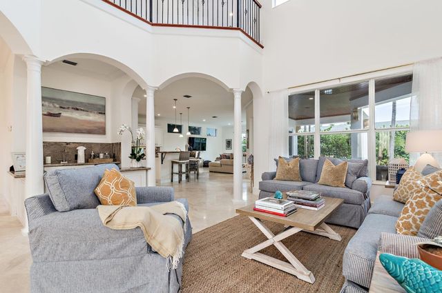 141 Gregory Place, West Palm Beach, FL 33405