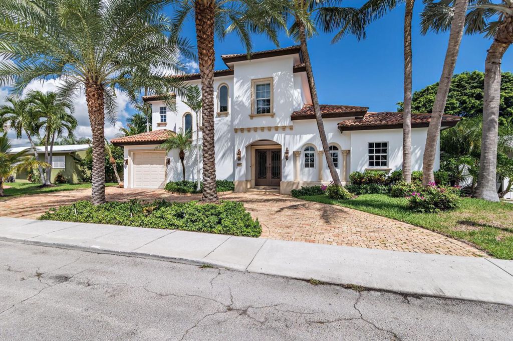141 Gregory Place, West Palm Beach, FL 33405