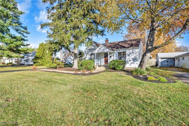 4773 Belle Meadow Road, Mentor, OH 44060