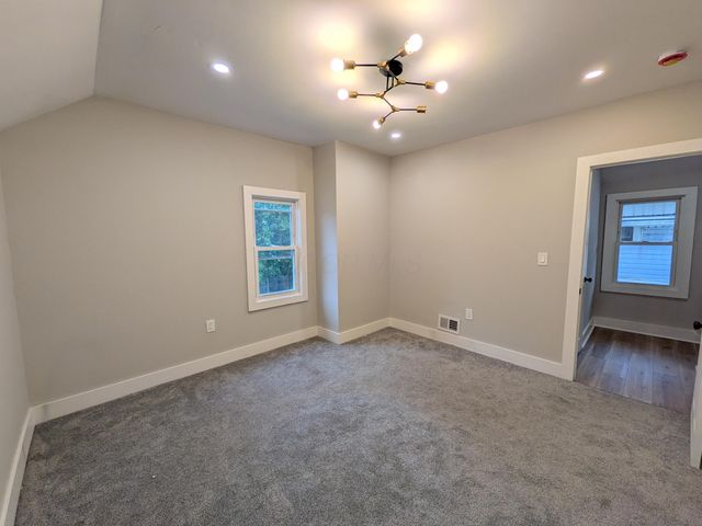 715 Seymour Avenue, Columbus, OH 43205