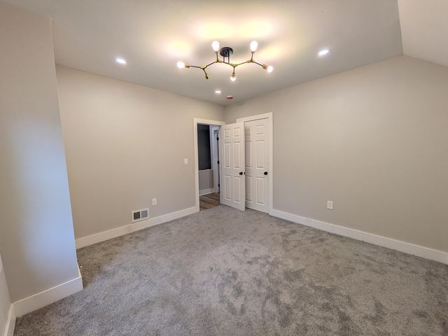 715 Seymour Avenue, Columbus, OH 43205