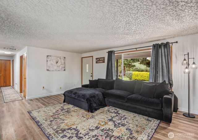 4915 NE 199th Street, Ridgefield, WA 98642
