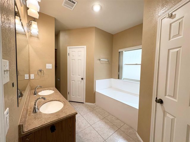 8103 Ephraim RD, Austin, TX 78717