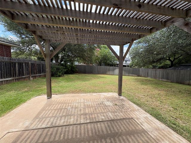 8103 Ephraim RD, Austin, TX 78717