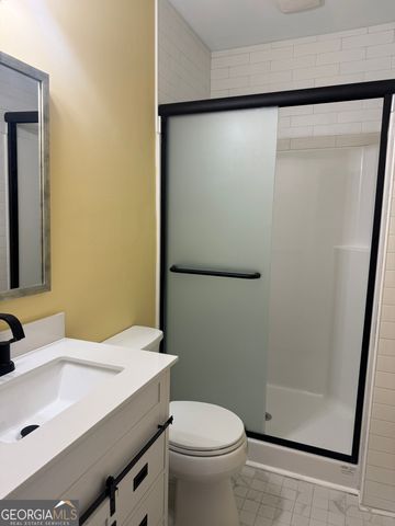 400 Tunis Road, Mcdonough, GA 30253