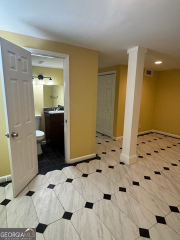 400 Tunis Road, Mcdonough, GA 30253