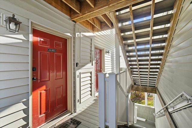 197 Mountainside Drive A302, Stowe, VT 05672