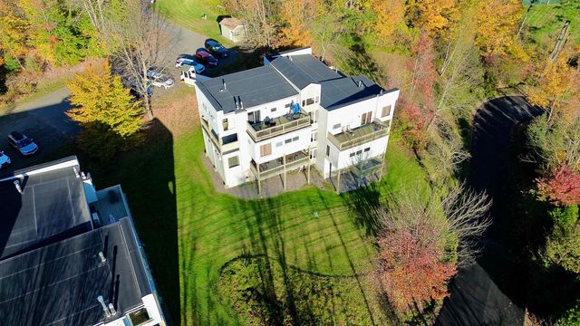 197 Mountainside Drive A302, Stowe, VT 05672