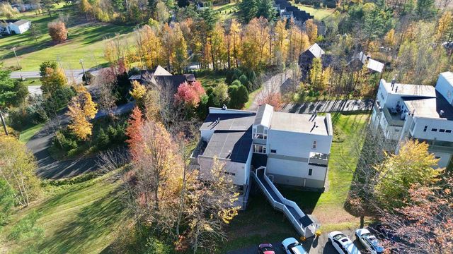 197 Mountainside Drive A302, Stowe, VT 05672