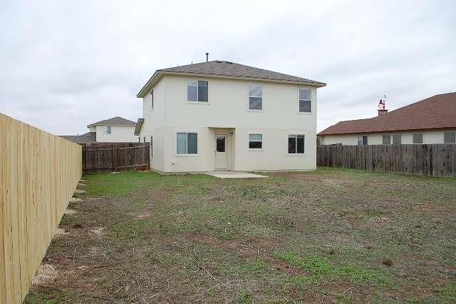 205 E Mitchell DR, Hutto, TX 78634