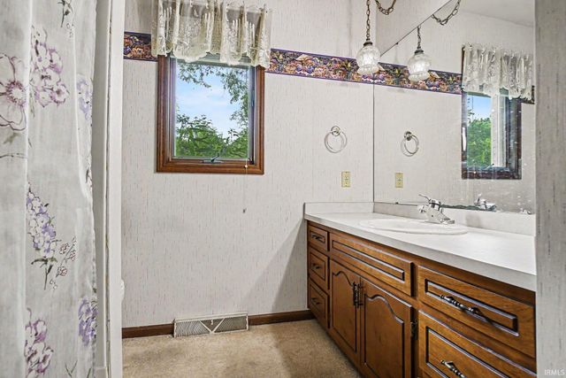 59046 County Road 9 Road, Elkhart, IN 46517