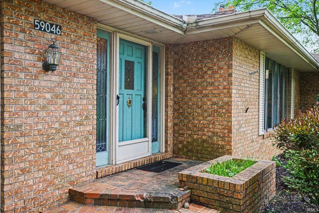 59046 County Road 9 Road, Elkhart, IN 46517