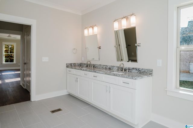 6718 MOSSY OAK COVE, Trussville, AL 35173