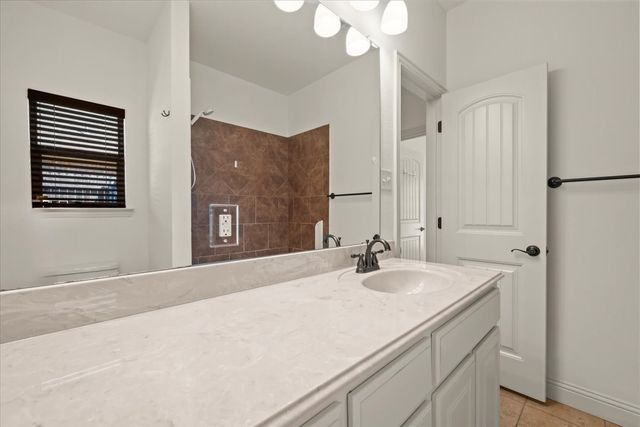 537 Zachary Drive, Weatherford, TX 76087