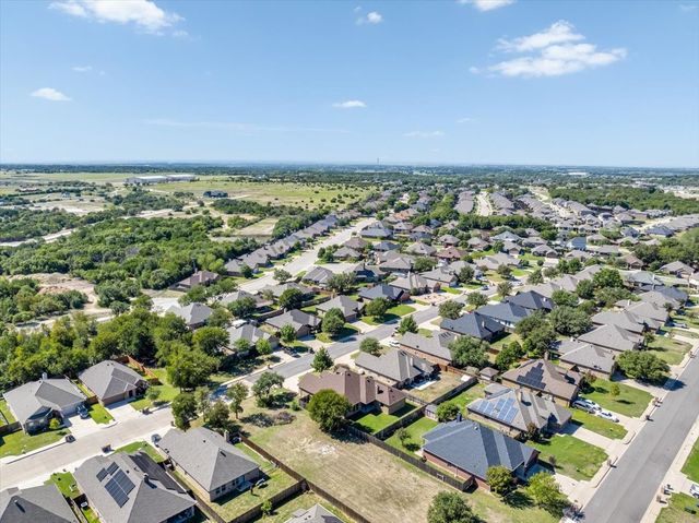 537 Zachary Drive, Weatherford, TX 76087