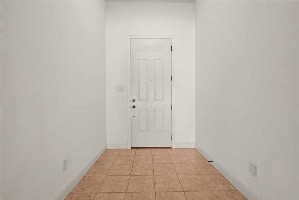 537 Zachary Drive, Weatherford, TX 76087 — photo 4