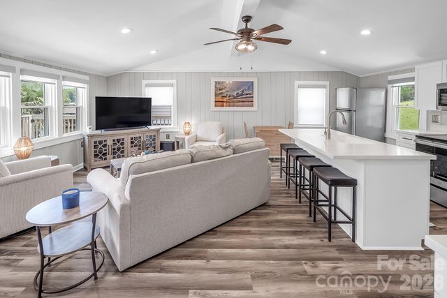 680 Lake Head Road 130, Norwood, NC 28128