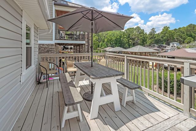 680 Lake Head Road 130, Norwood, NC 28128