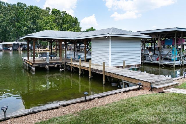 680 Lake Head Road 130, Norwood, NC 28128