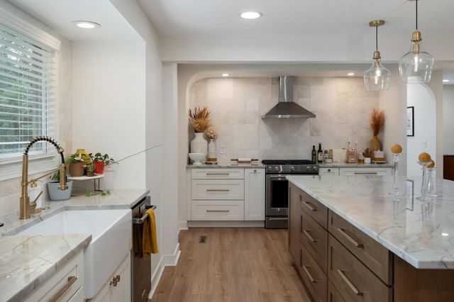 317 Wheaton Court, Columbus, OH 43235