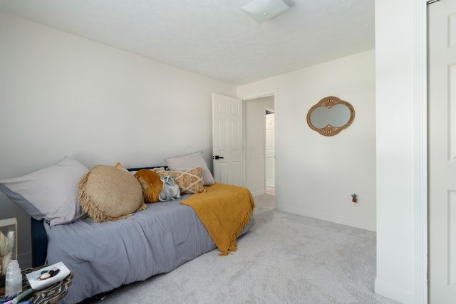 317 Wheaton Court, Columbus, OH 43235
