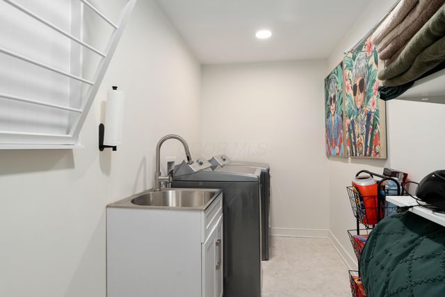 317 Wheaton Court, Columbus, OH 43235