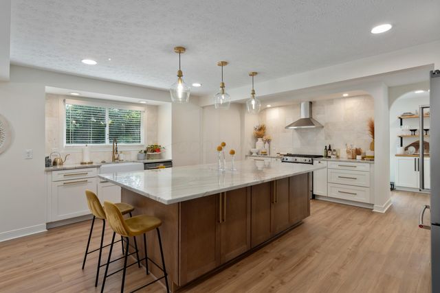 317 Wheaton Court, Columbus, OH 43235