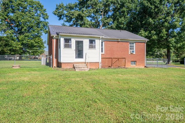 4282 Buffalo Shoals Road, Maiden, NC 28650